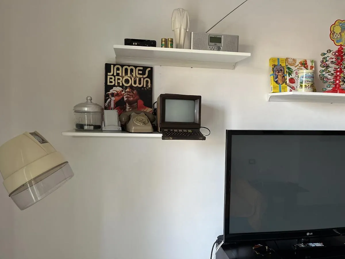 Grand F2 60Mq Centre Antibes, Proche Plages, Commerces, 2 Balcons, Parking, Train, Bus, Deco Vintage, Pet Friendly, Ideal Famille Ou 1-2 Couples Antibes